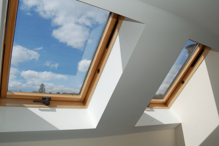 energy efficient skylights to help homeowners save money