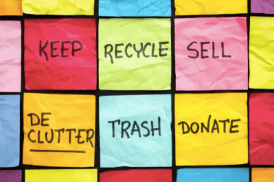 Keep recycle sell graphic with colorful blocks
